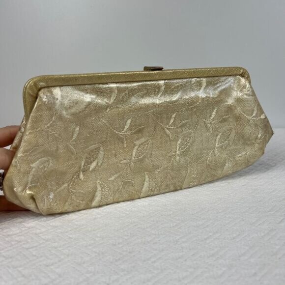 Vintage 70s Women's Victorian Gold Floral Clasp Clutch Wallet Purse Coin Pouch - Picture 4 of 10